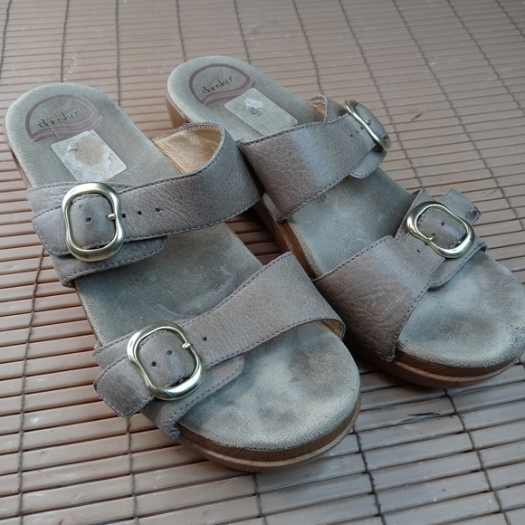 Dansko Womens Sophie Tan Leather Double Buckle Straps Sandals Clogs 9841032200 S - Picture 2 of 10